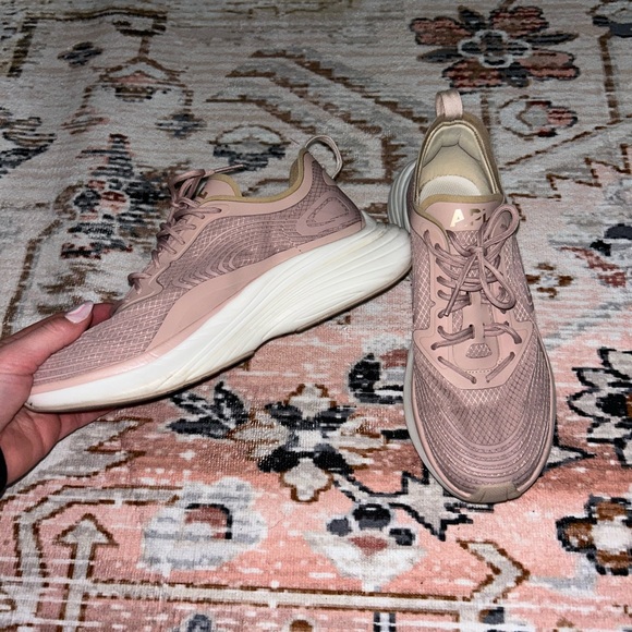 APL Streamline - Picture 3 of 6